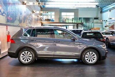 Volkswagen Tiguan 2.0 TDI SCR Life (2)
