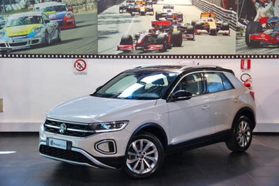 Volkswagen T-Roc 2.0 tdi Style 4motion 150cv dsg usata