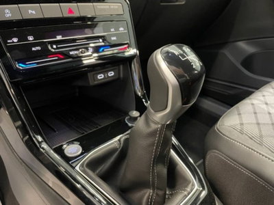 Volkswagen T-Cross 1.0 tsi R-Line 115cv (5)
