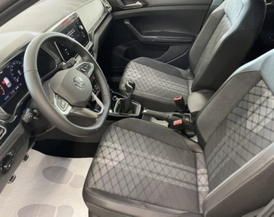 Volkswagen T-Cross 1.0 tsi R-Line 115cv (8)