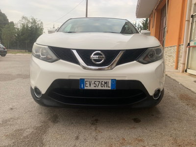 Nissan Qashqai 1.5 dCi DPF Acenta (2)