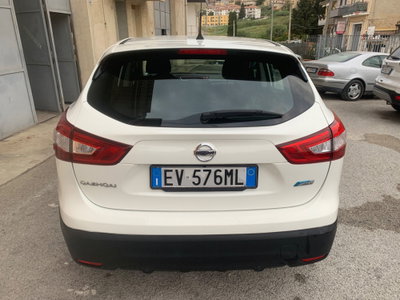 Nissan Qashqai 1.5 dCi DPF Acenta (6)