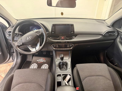Hyundai i30 Fastback 1.0 T-GDI iMT 48V Prime (13)