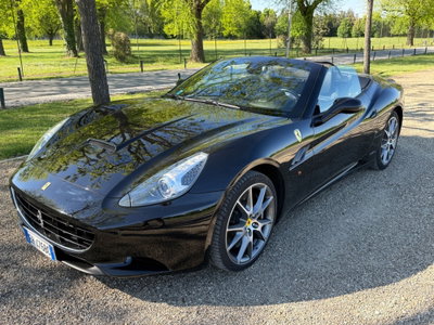 Ferrari California Spider California DCT (16)