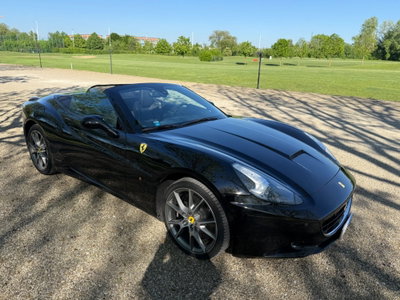Ferrari California Spider California DCT (18)
