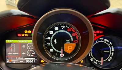 Ferrari California Spider California DCT (8)