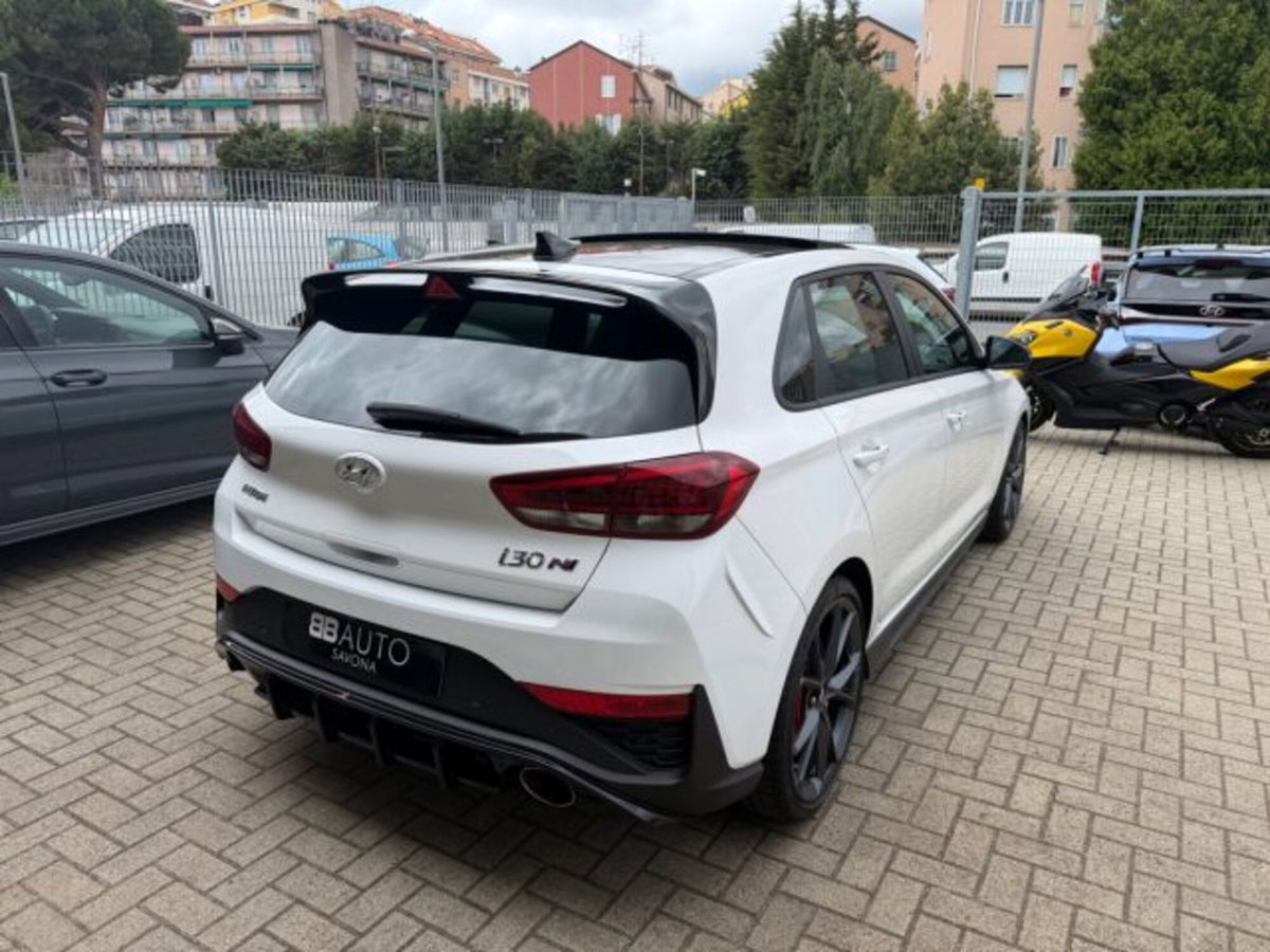 Hyundai i30 2.0 T-GDI 280 CV 5 porte DCT N Performance (6)