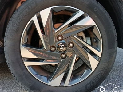 Hyundai Bayon 1.0 t-gdi 48V Xline imt (13)