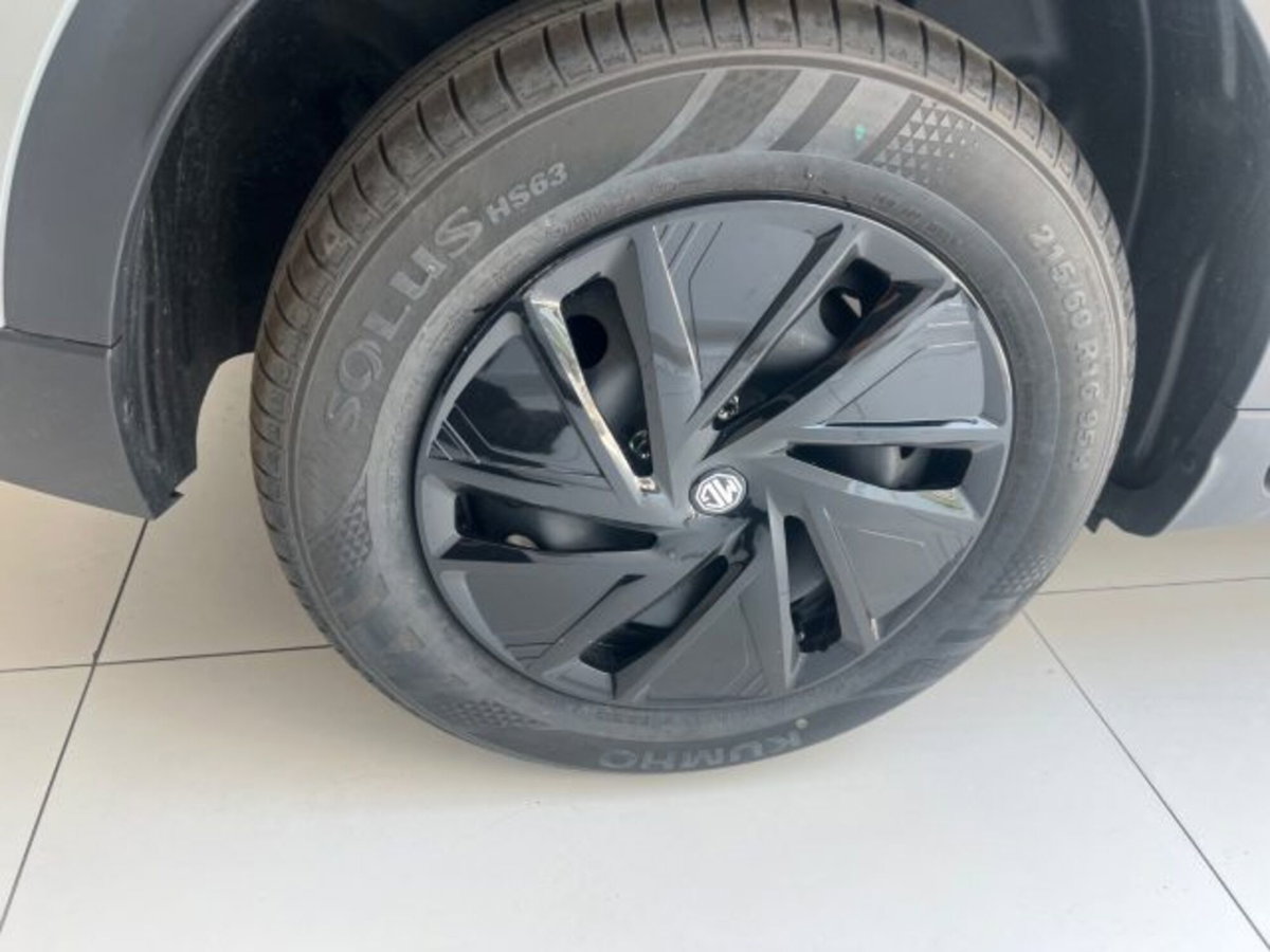 Mg ZS ZS 1.5 Luxury (13)