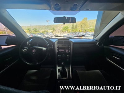 Suzuki Grand Vitara 1.9 DDiS 5 porte Executive (18)