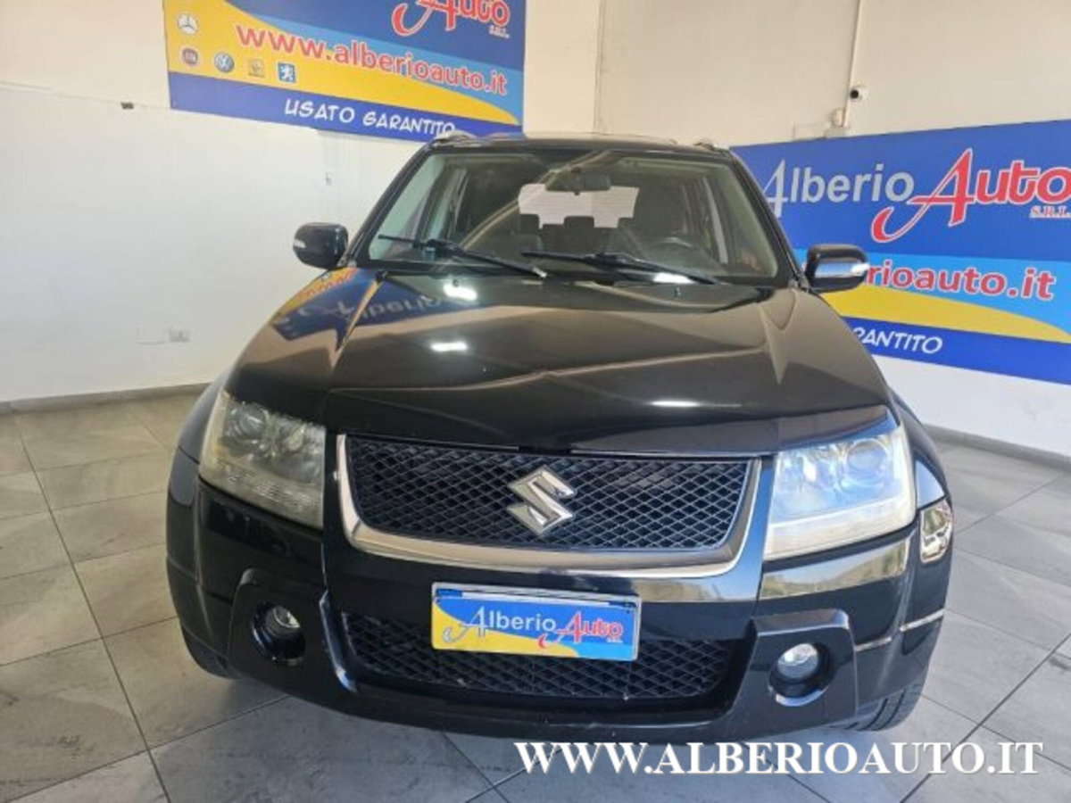 Suzuki Grand Vitara 1.9 DDiS 5 porte Executive (4)