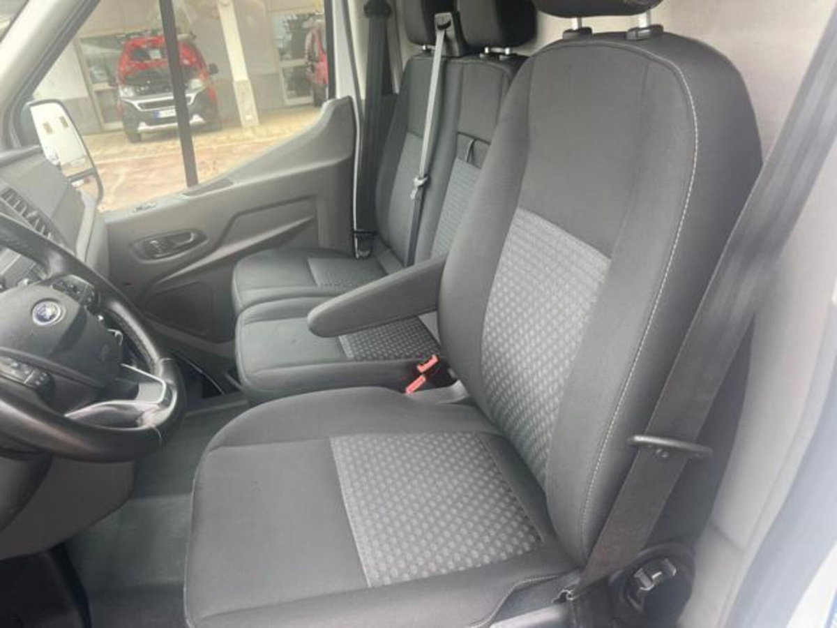 Ford Transit Furgone 350 2.0TDCi EcoBlue 170CV PL-SL-TA Furg. Jumbo Trend (5)