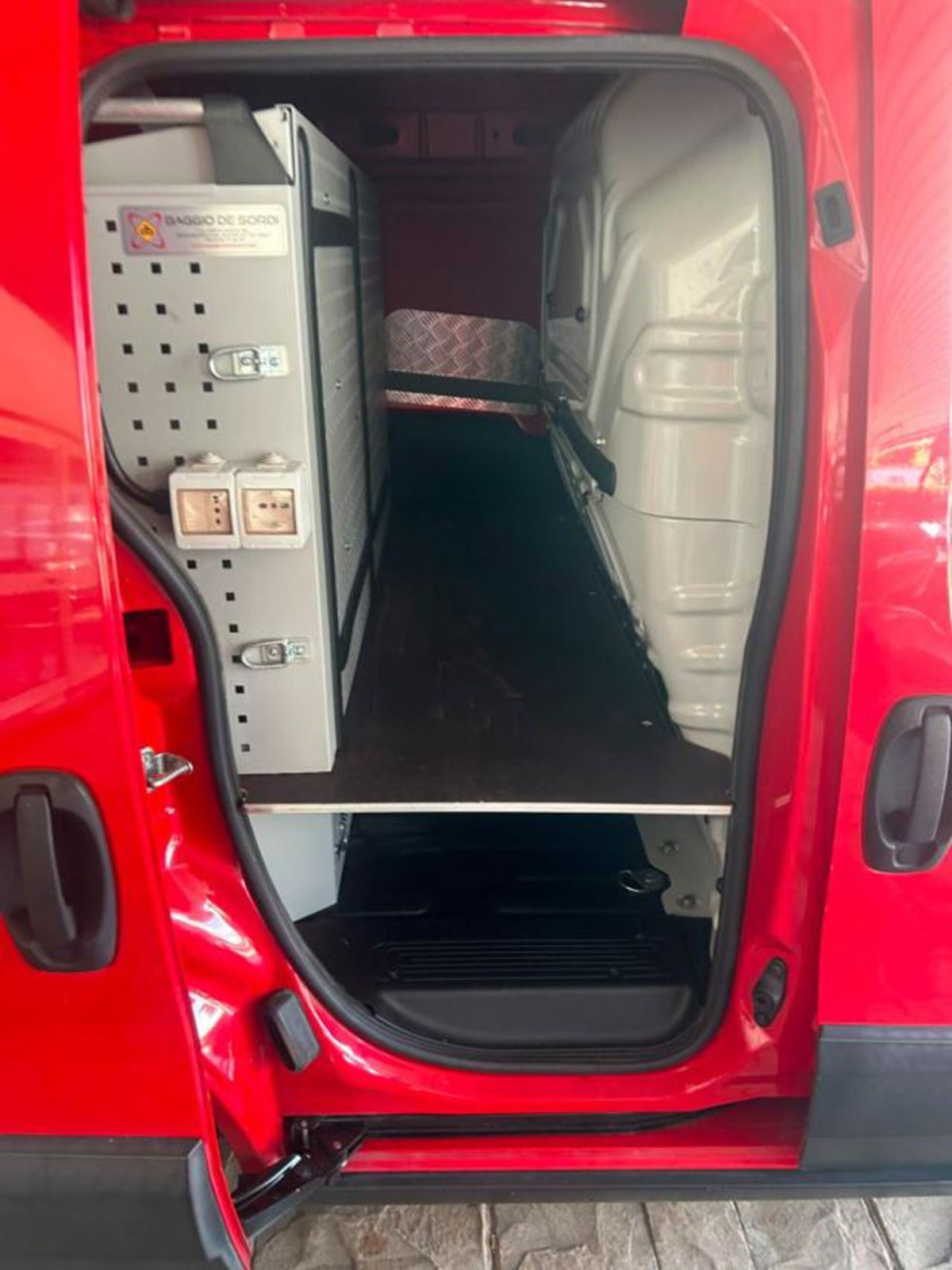 Fiat Fiorino Furgone cargo 1.3 mjt 95cv Adventure (10)