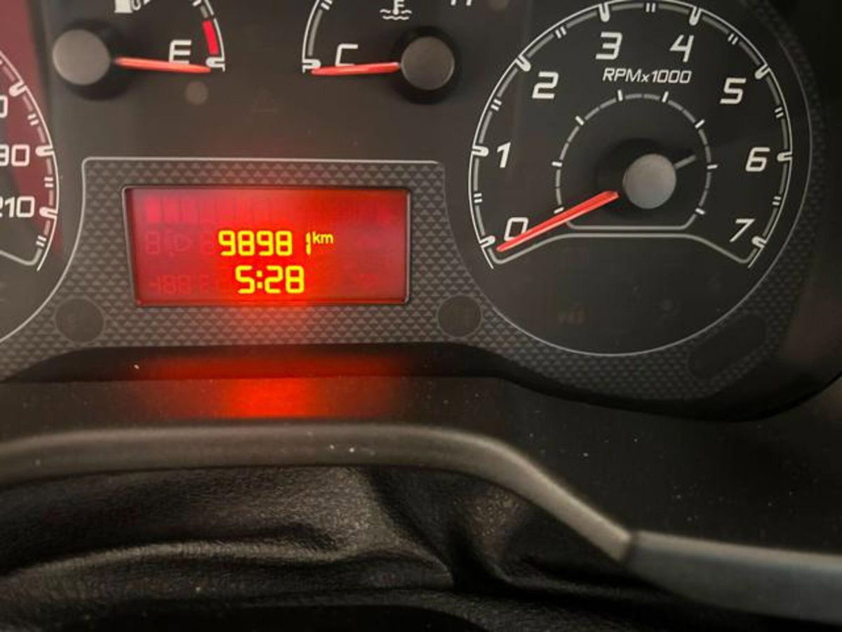 Fiat Fiorino Furgone cargo 1.3 mjt 95cv Adventure (8)