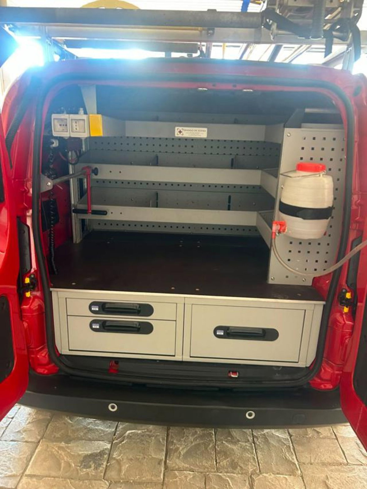 Fiat Fiorino Furgone cargo 1.3 mjt 95cv Adventure (9)