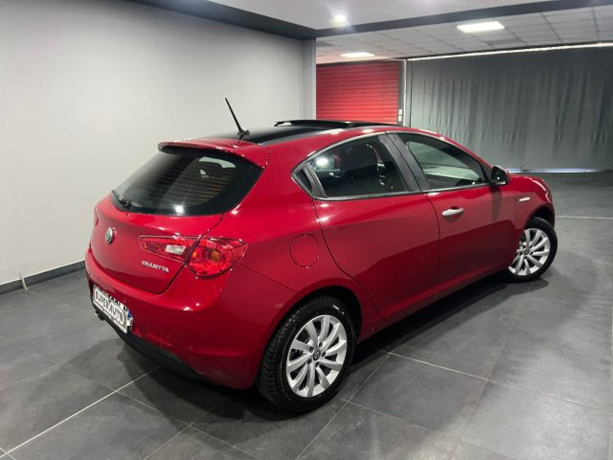 Alfa Romeo Giulietta 1.6 JTDm Super 120cv (3)