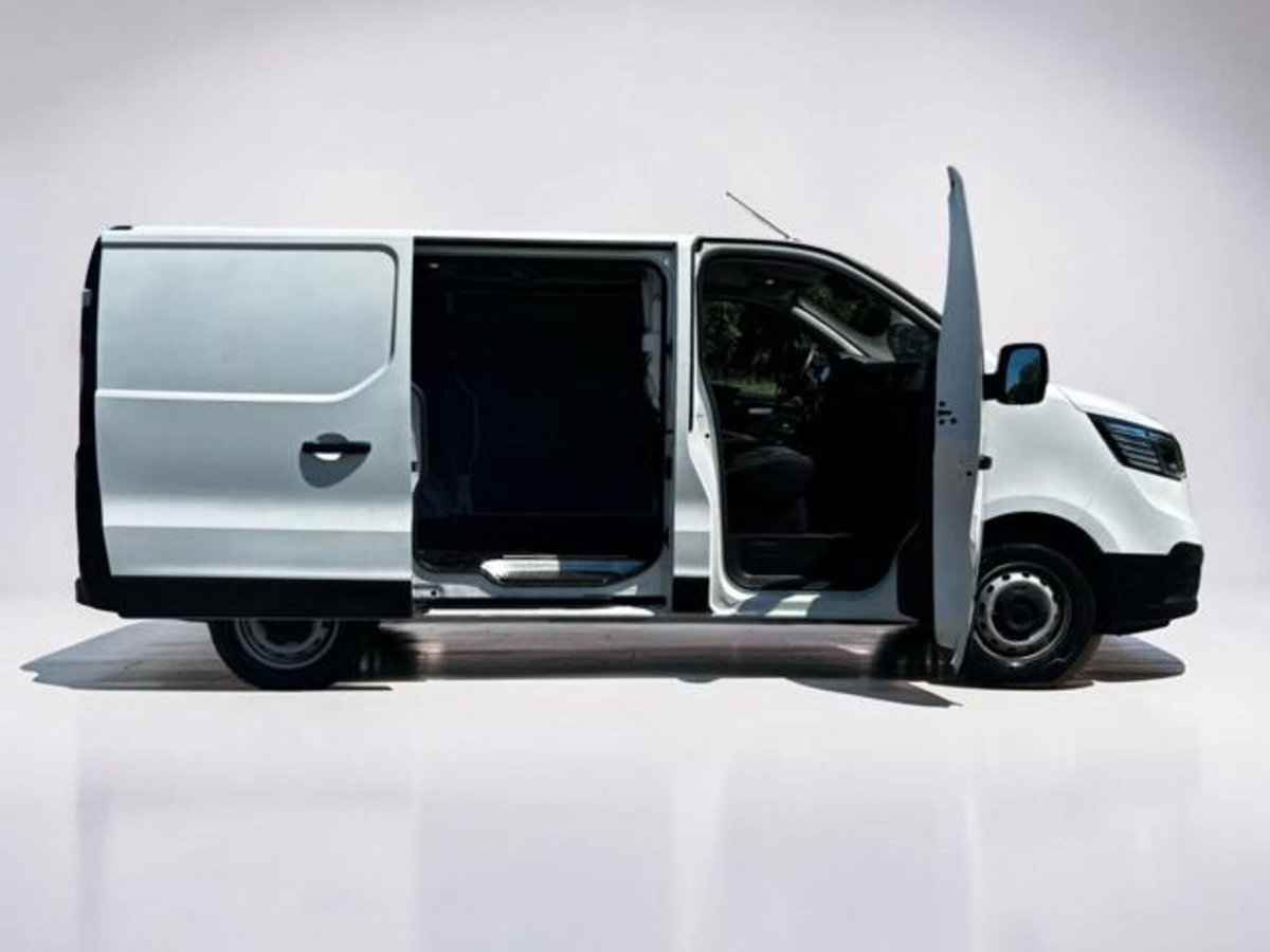 Renault Trafic Furgone T27 2.0 dCi 110CV PC-TN Furgone Ice Plus (3)