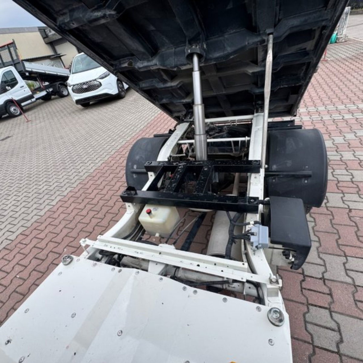 Piaggio Porter Telaio 1.3 Cabinato Maxxi Ext (13)
