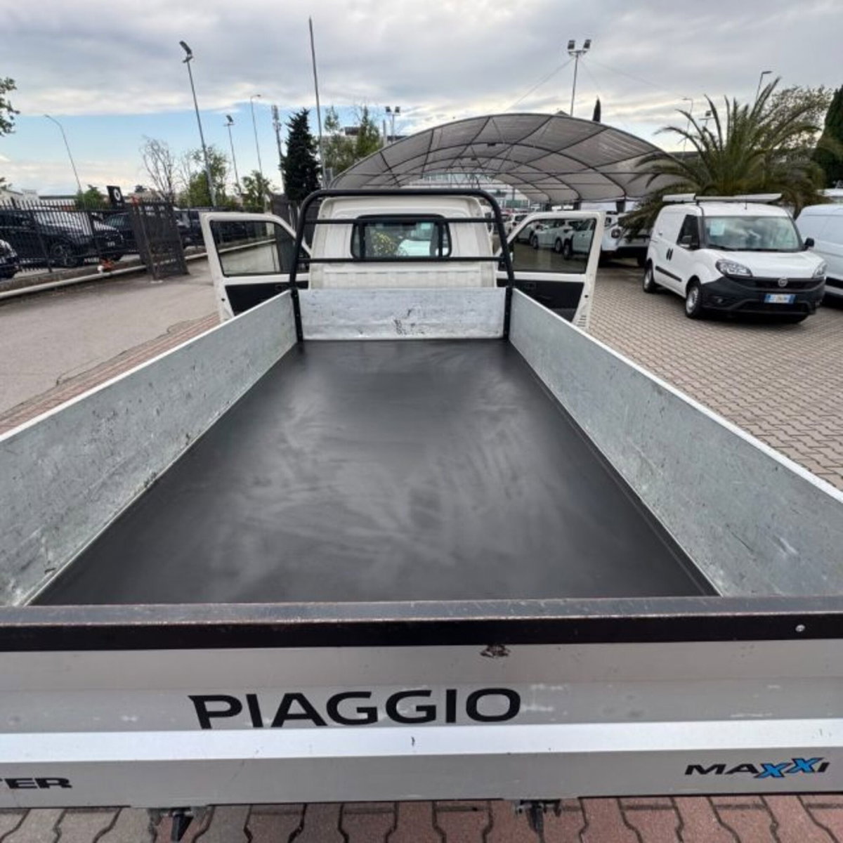 Piaggio Porter Telaio 1.3 Cabinato Maxxi Ext (16)
