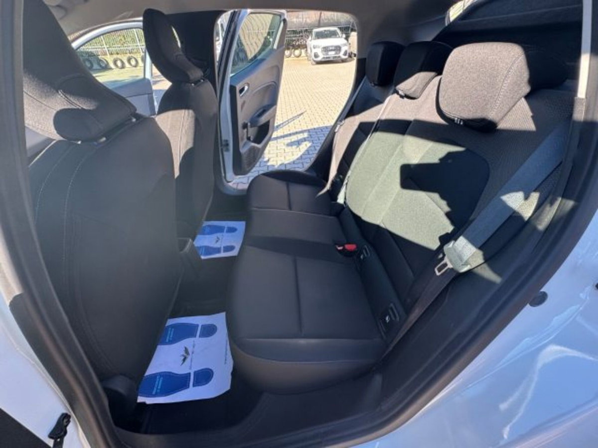 Renault Clio Blue dCi 85 CV 5 porte Business (14)