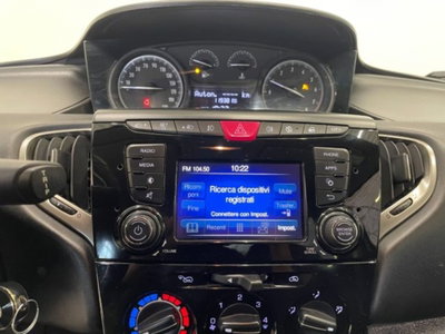 Lancia Ypsilon 1.2 69 CV 5 porte Gold (12)