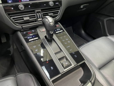 Porsche Macan 2.0 T 265cv pdk (17)