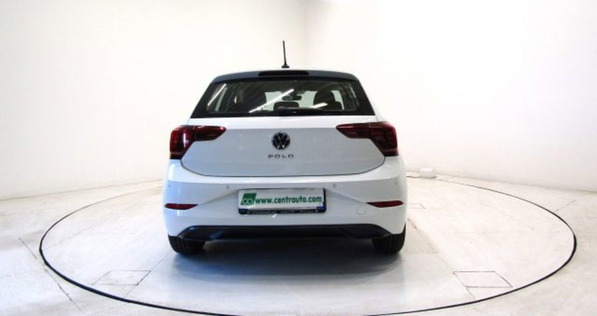 Volkswagen Polo 1.0 tsi Life 95cv dsg (4)