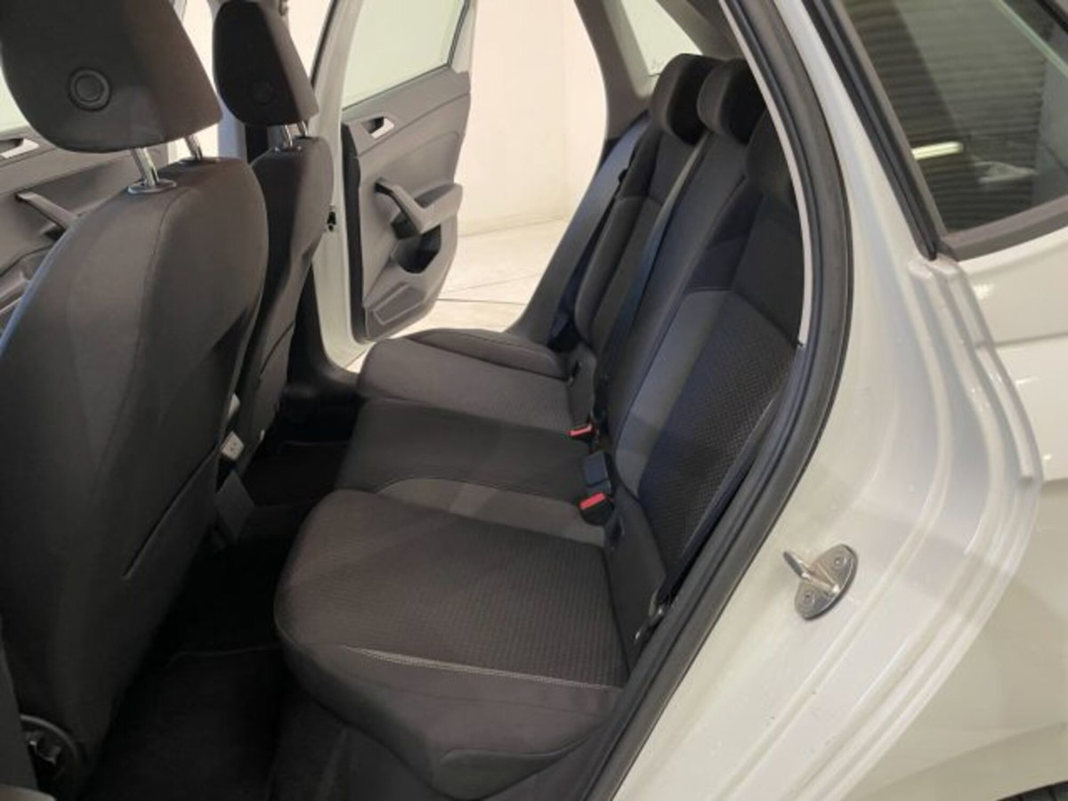 Volkswagen Polo 1.0 tsi Life 95cv dsg (7)