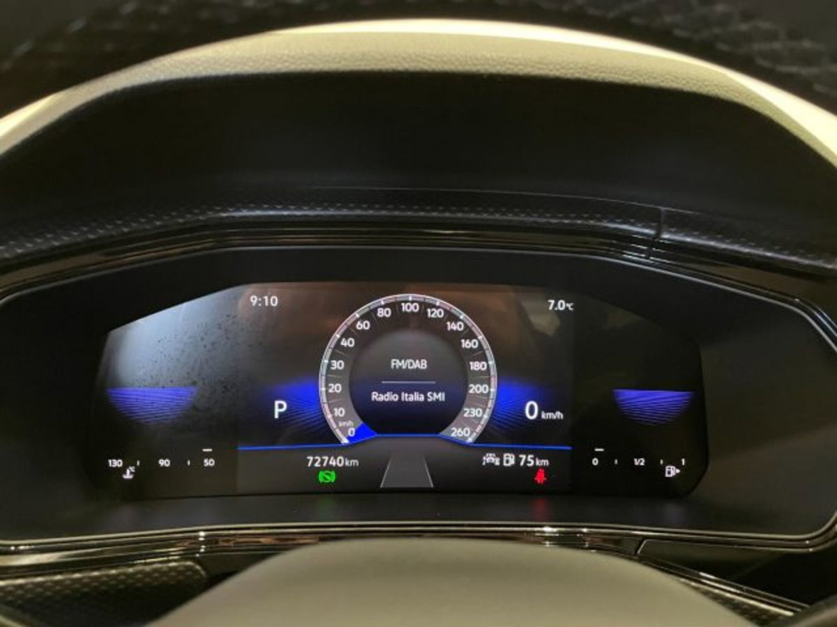 Volkswagen T-Cross 1.0 TSI 110 CV DSG Style (5)