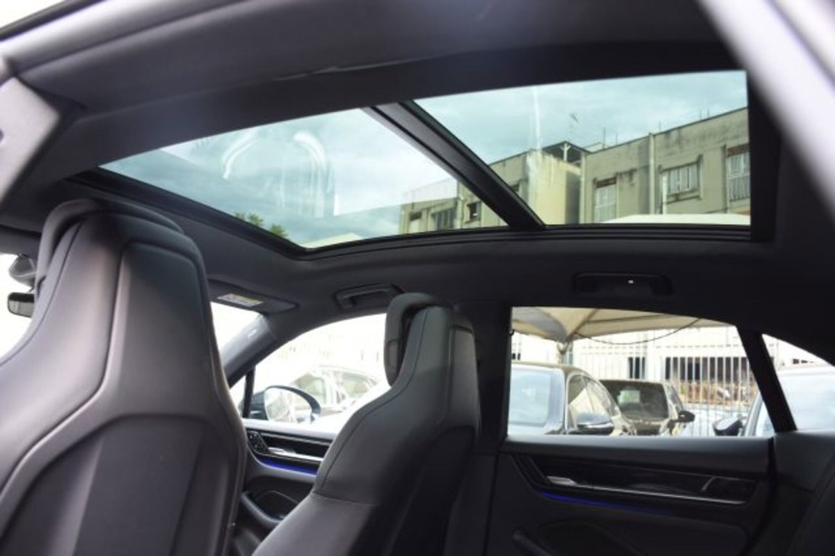 Porsche Macan 4 (10)