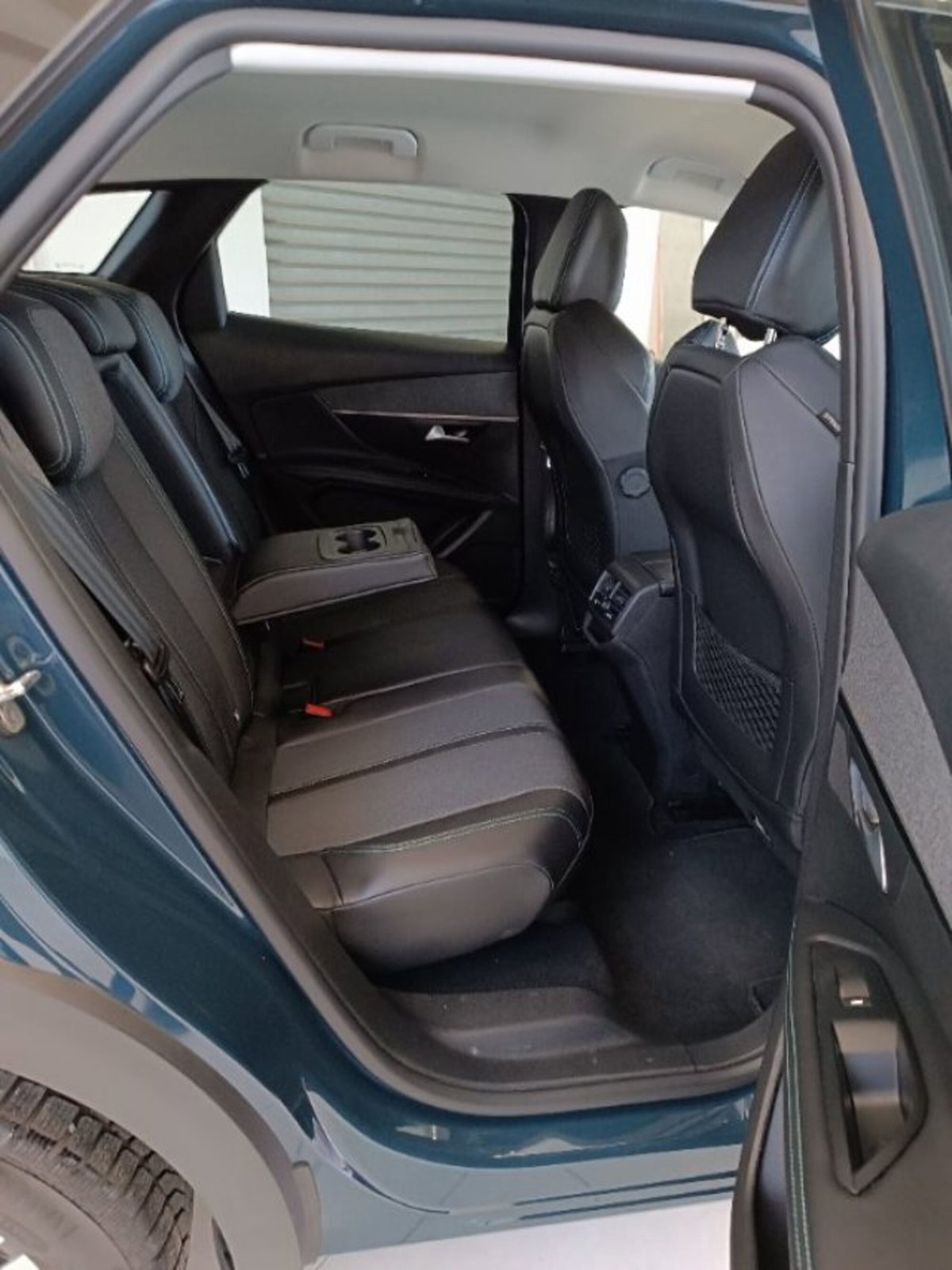 Peugeot 3008 BlueHDi 130 S&S EAT8 Active Pack (18)