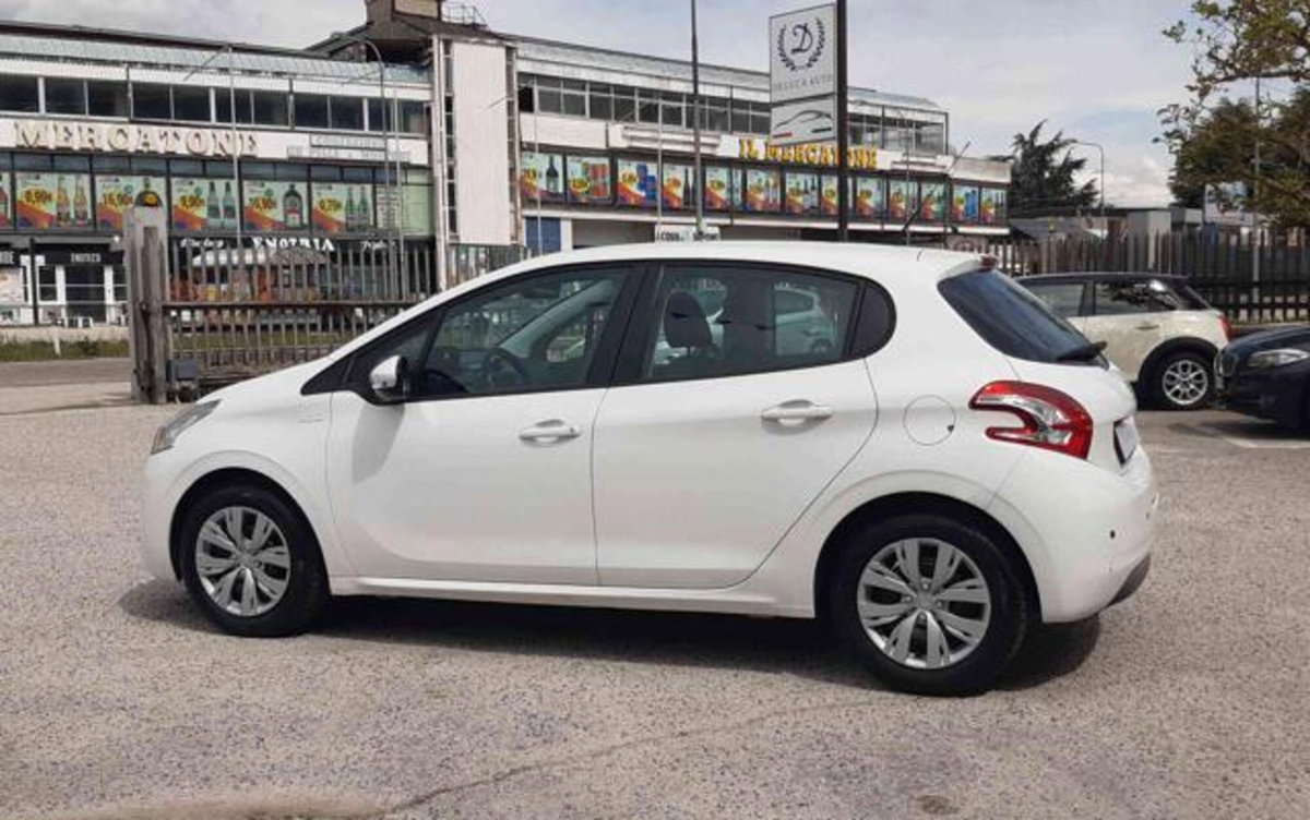 Peugeot 208 HDi 68 CV 5 porte Active (10)