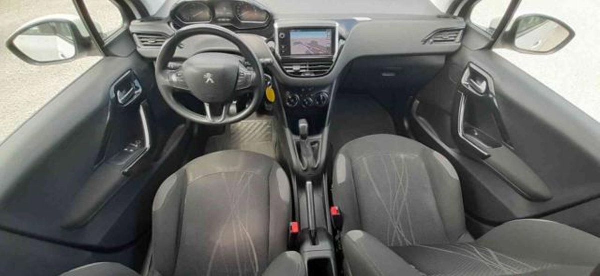 Peugeot 208 HDi 68 CV 5 porte Active (16)