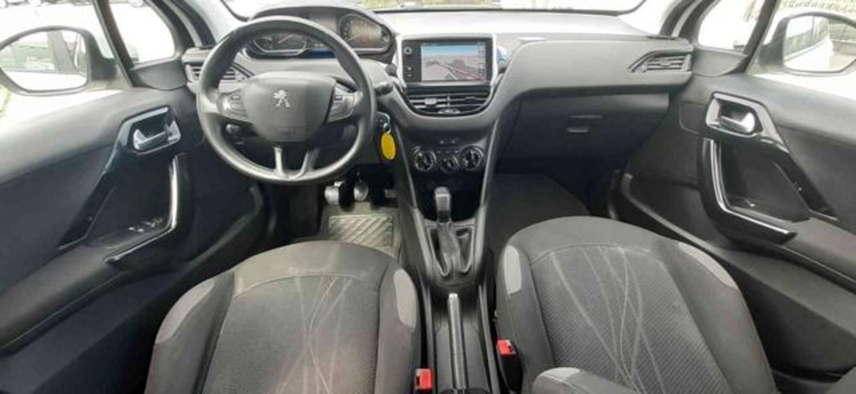 Peugeot 208 HDi 68 CV 5 porte Active (17)