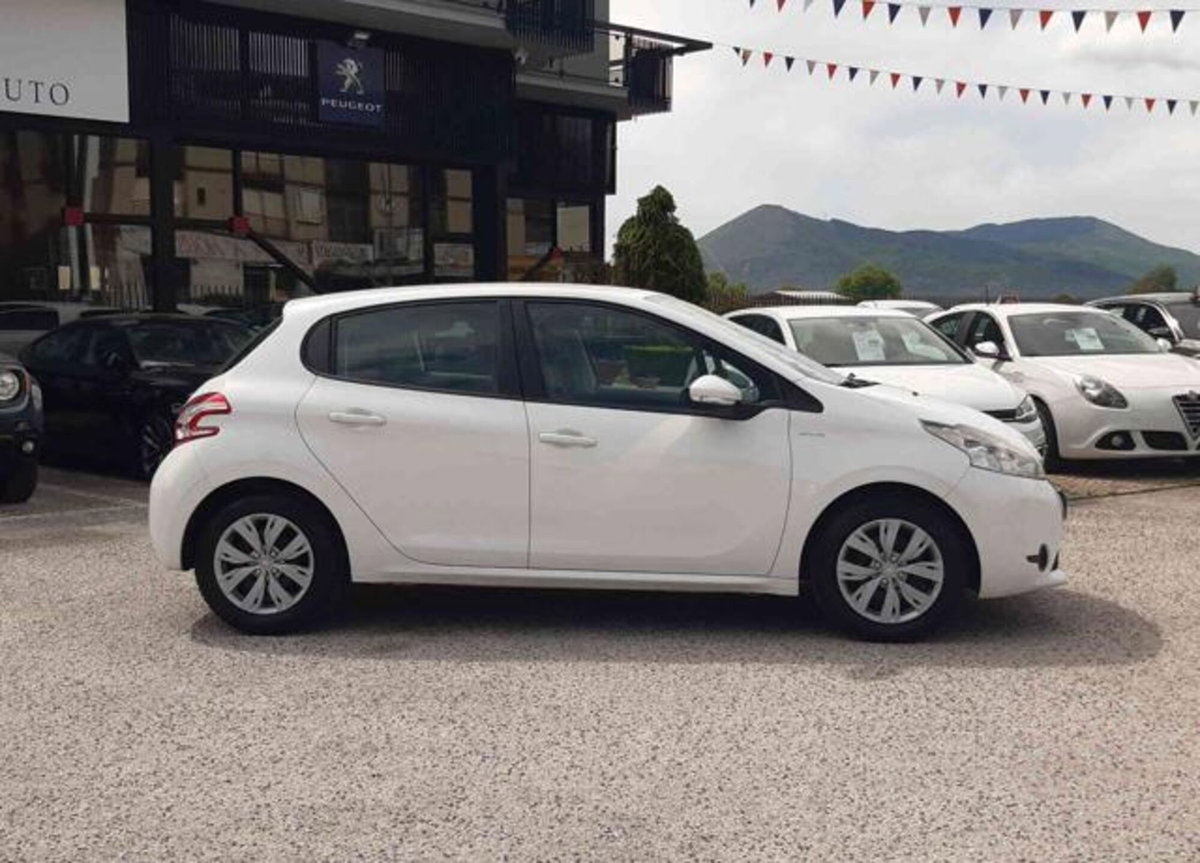 Peugeot 208 HDi 68 CV 5 porte Active (5)
