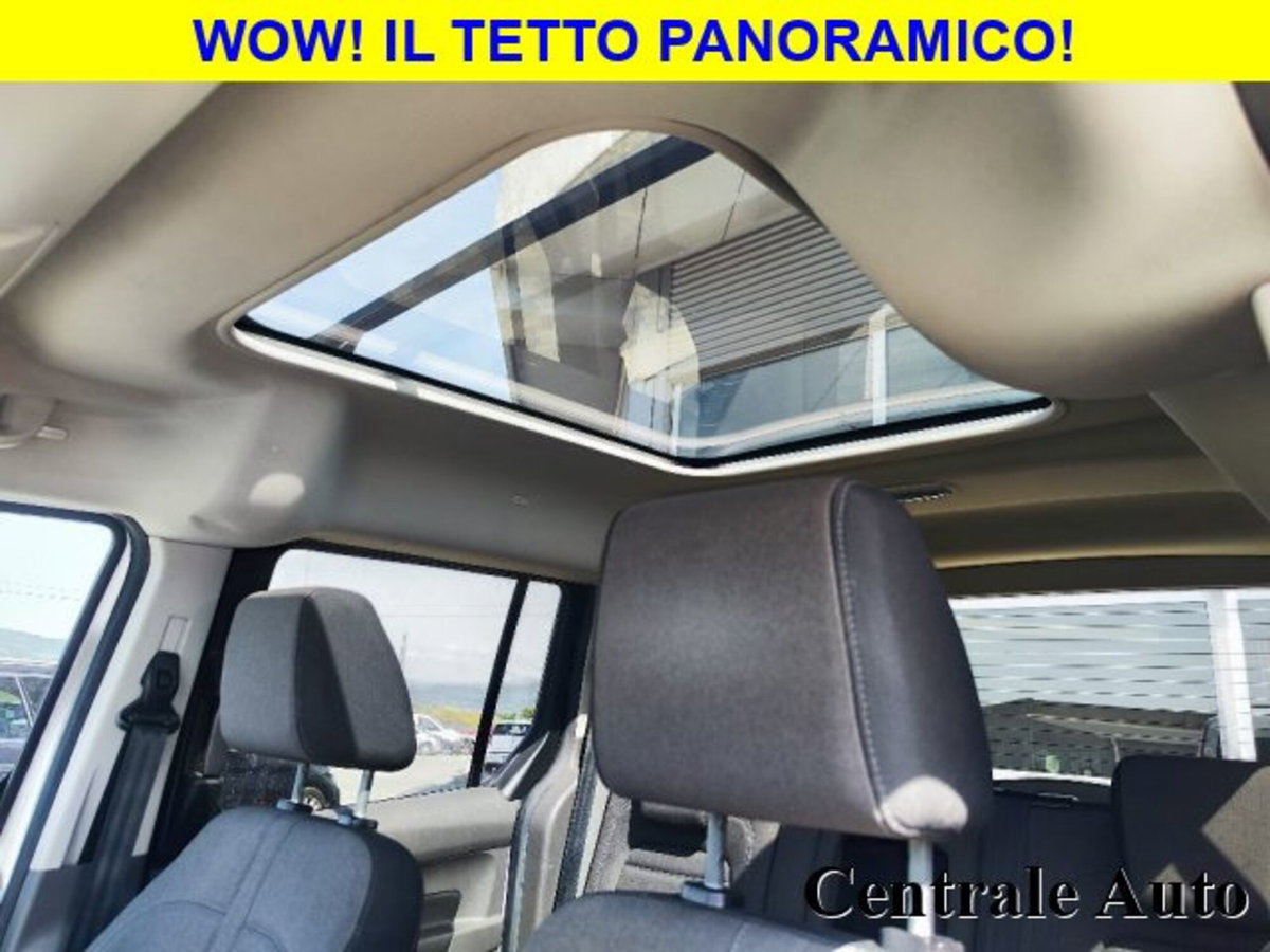 Ford Tourneo Connect 1.5 TDCi 120 CV Powershift Titanium (8)