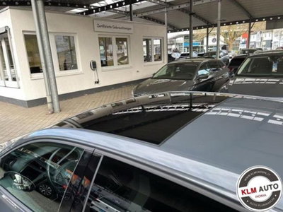 Volkswagen Golf Variant 2.0 TDI 150 CV DSG SCR 4Motion R-Line (9)