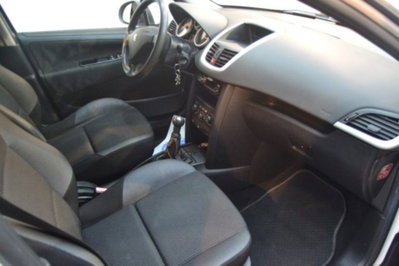 Peugeot 207 8V 75CV 5p. Energie ECO GPL (6)