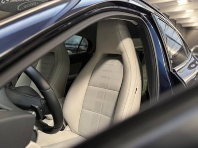 Mercedes-Benz GLA SUV 180 d Automatic Sport (11)