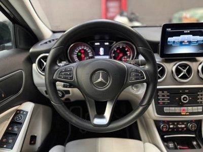Mercedes-Benz GLA SUV 180 d Automatic Sport (12)