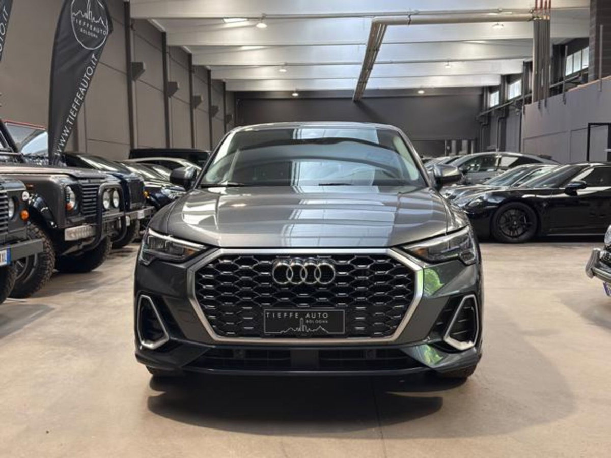 Audi Q3 Sportback 35 TDI quattro S tronic S line edition (2)