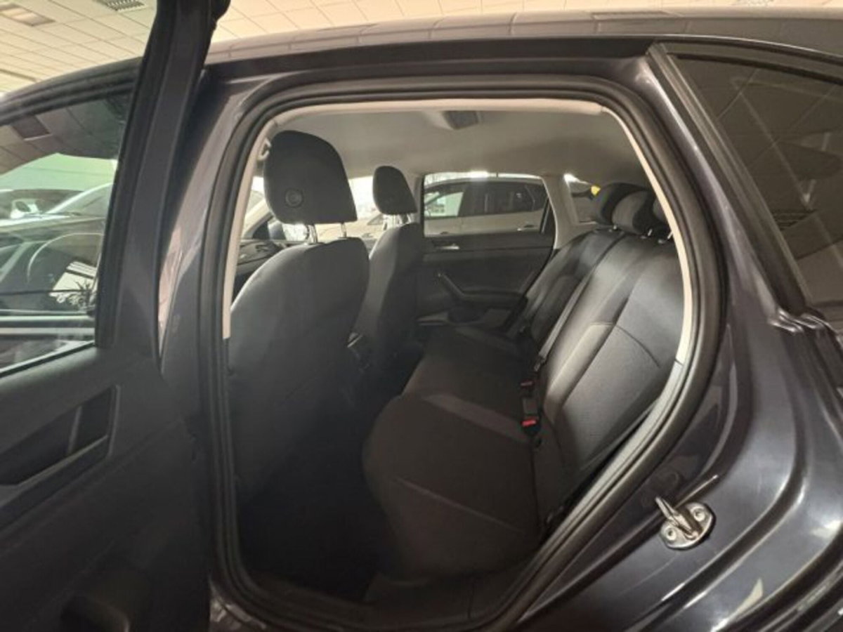 Volkswagen Taigo 1.0 TSI 110 CV DSG Life (8)