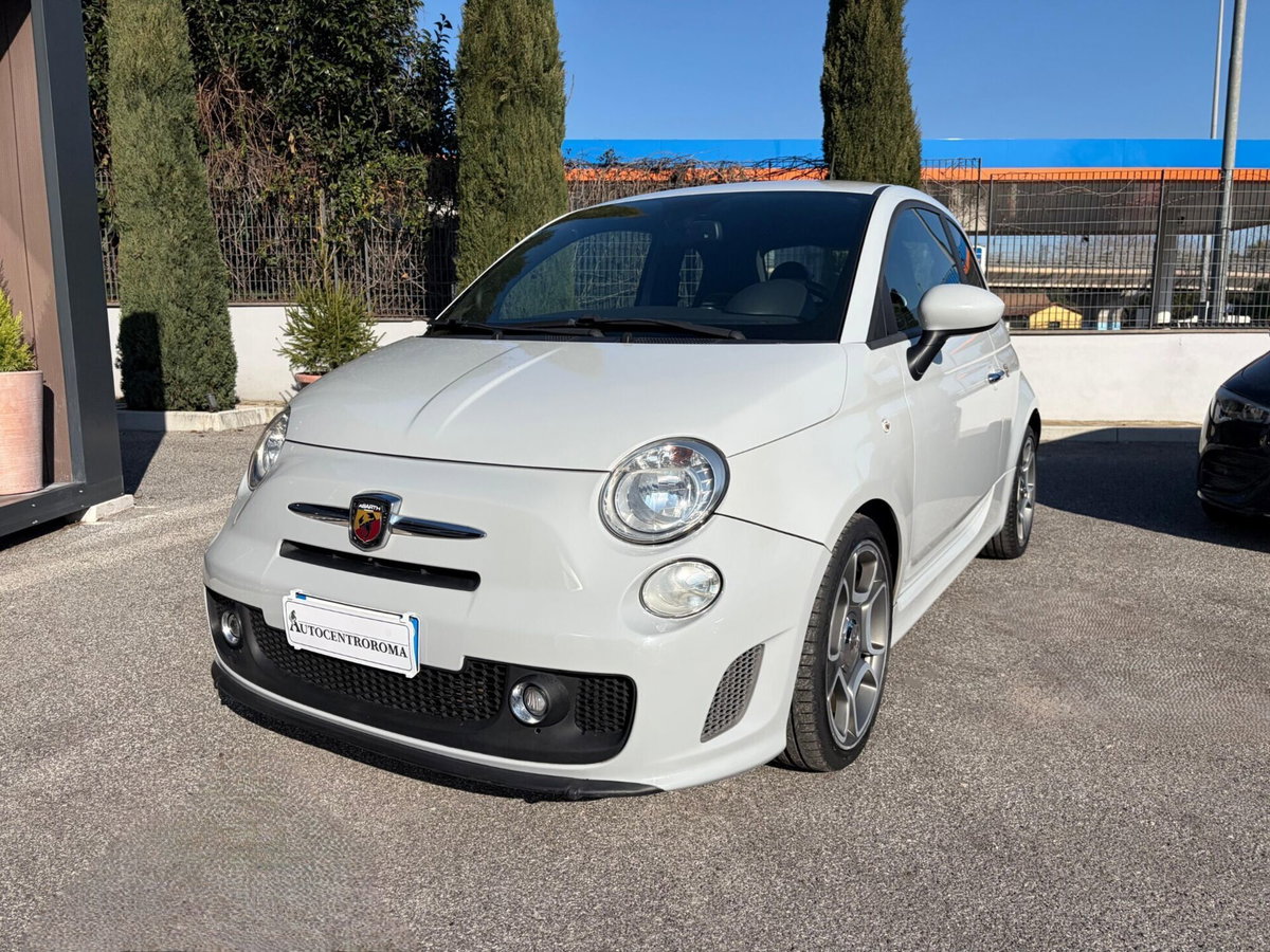 Abarth 500 1.4 Turbo T-Jet Custom (3)