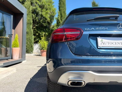 Mercedes-Benz GLA SUV 200 d Automatic Sport (7)
