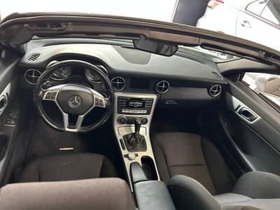 Mercedes-Benz SLK 200 CGI Sport (7)