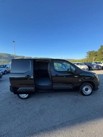 Opel Combo Furgone Cargo 1.5 Diesel 100CV S&S PC 650kg Edition (12)