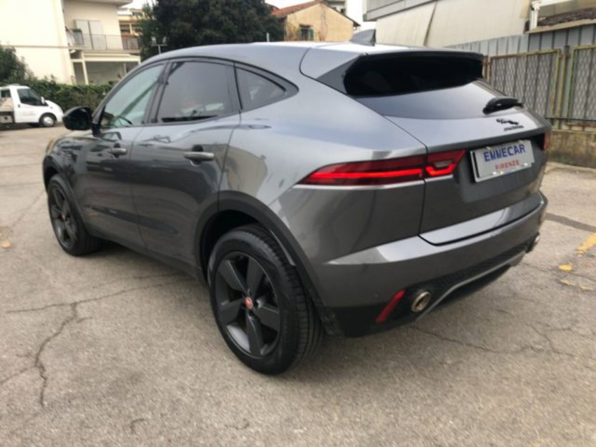 Jaguar E-Pace 2.0D 150 CV AWD aut. S (4)
