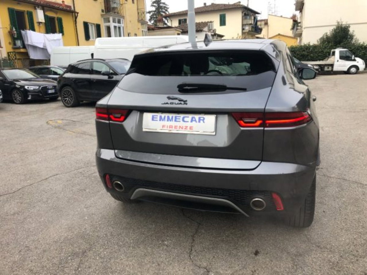 Jaguar E-Pace 2.0D 150 CV AWD aut. S (6)