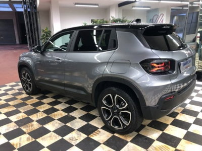 Jeep Avenger 1.2 turbo Summit fwd 100cv (4)