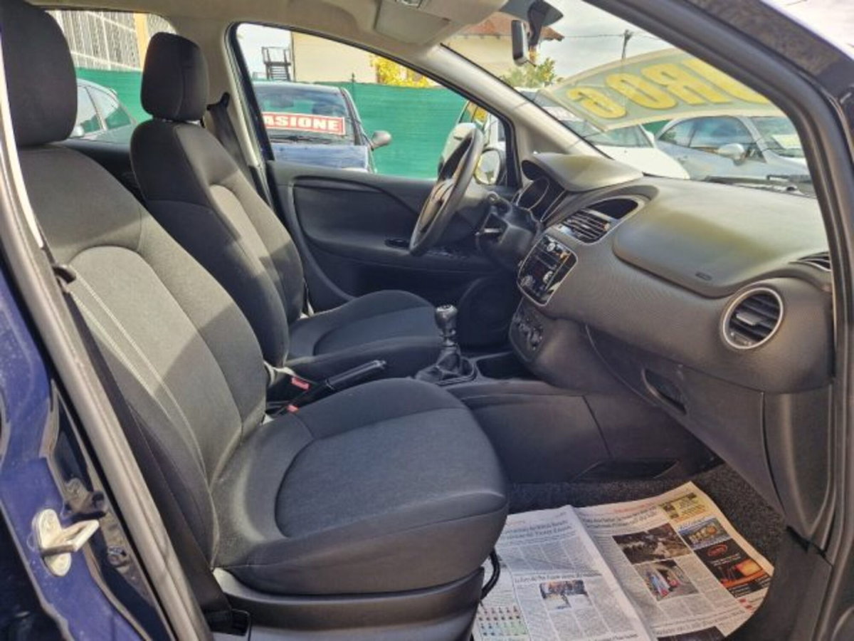 Fiat Grande Punto 1.2 5 porte S&S Actual (12)